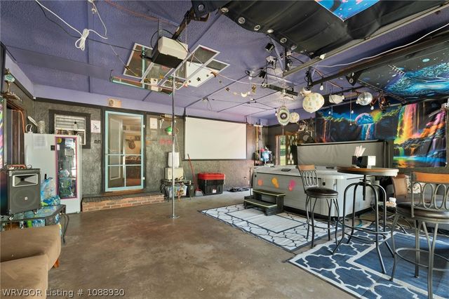 655 Mount Zineche Place, Greenwood, AR 72936
