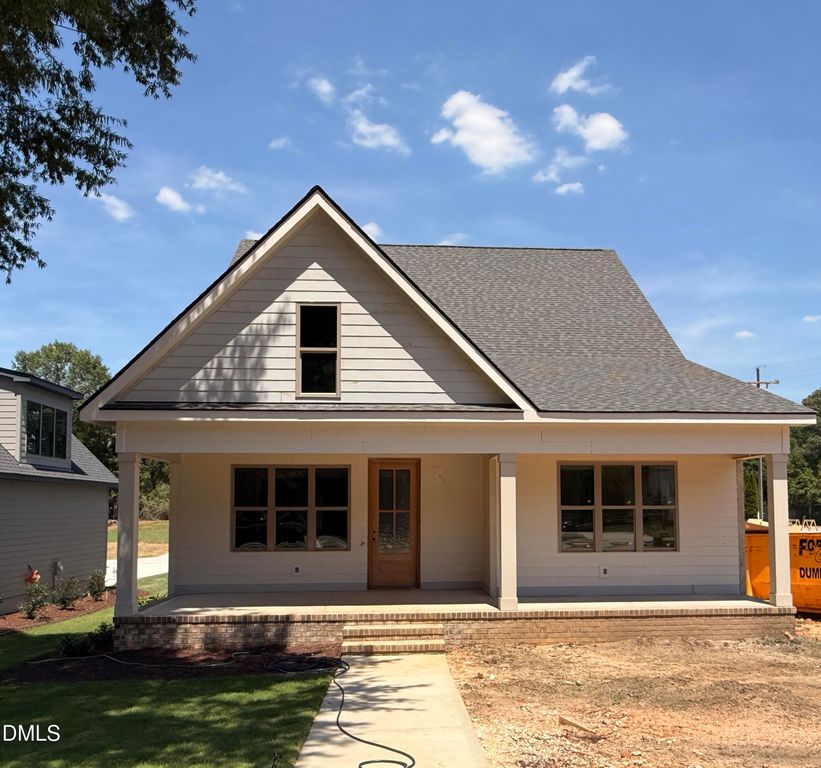 305 Grigsby Avenue, Holly Springs, NC 27540