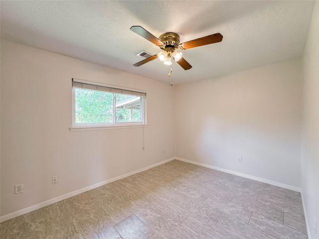 506 Avondale Lane, Friendswood, TX 77546
