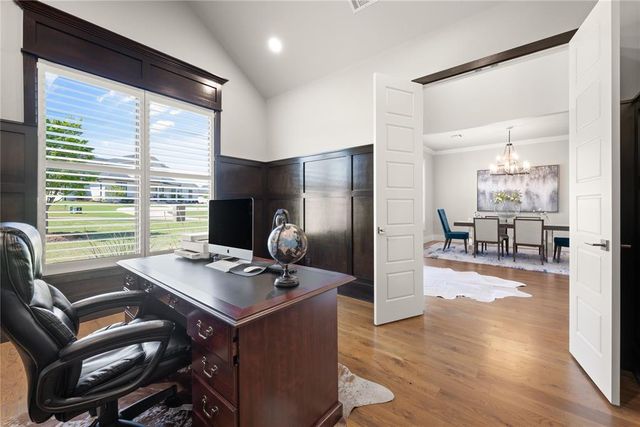 21682 N Sawtooth Circle, Edmond, OK 73012