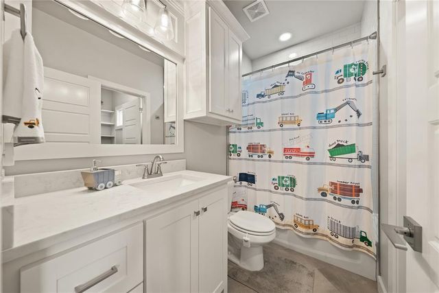 21682 N Sawtooth Circle, Edmond, OK 73012
