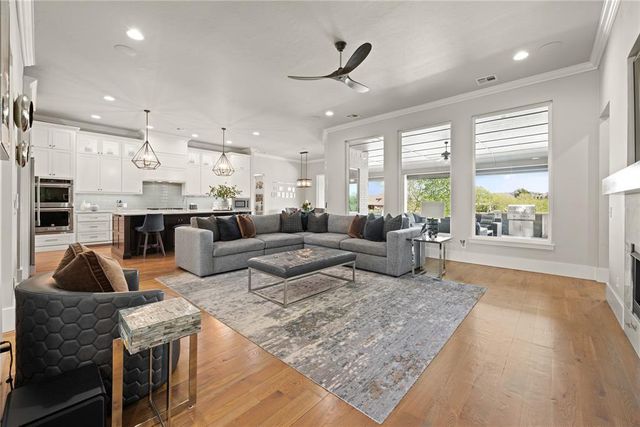 21682 N Sawtooth Circle, Edmond, OK 73012