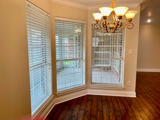 715 University, Carthage, TX 75633