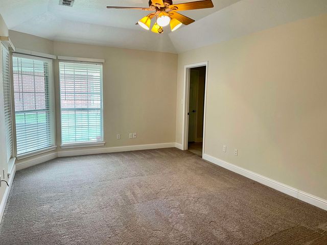 715 University, Carthage, TX 75633