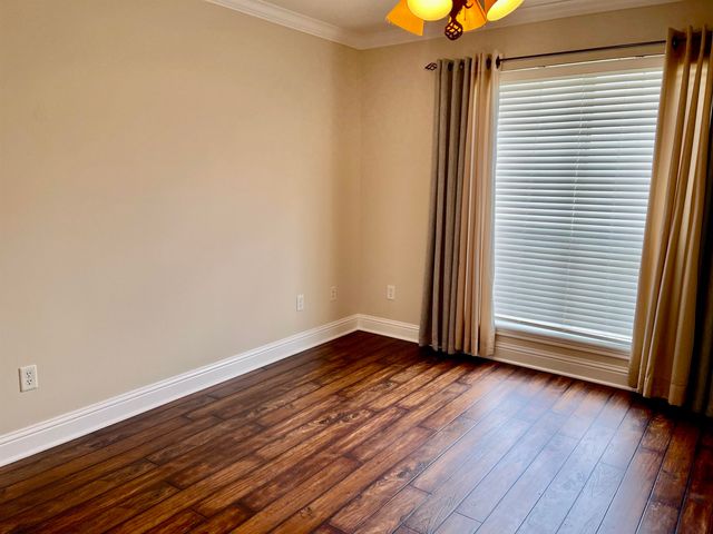 715 University, Carthage, TX 75633