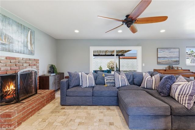 17441 Jefferson Lane, Huntington Beach, CA 92647