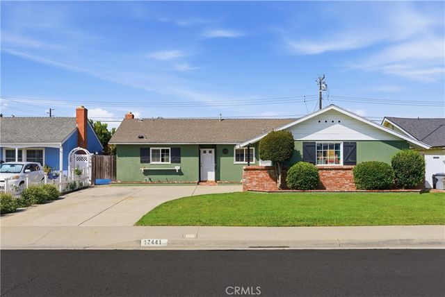 17441 Jefferson Lane, Huntington Beach, CA 92647