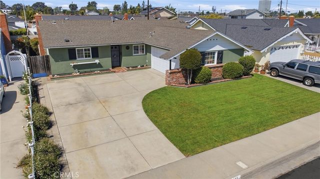 17441 Jefferson Lane, Huntington Beach, CA 92647