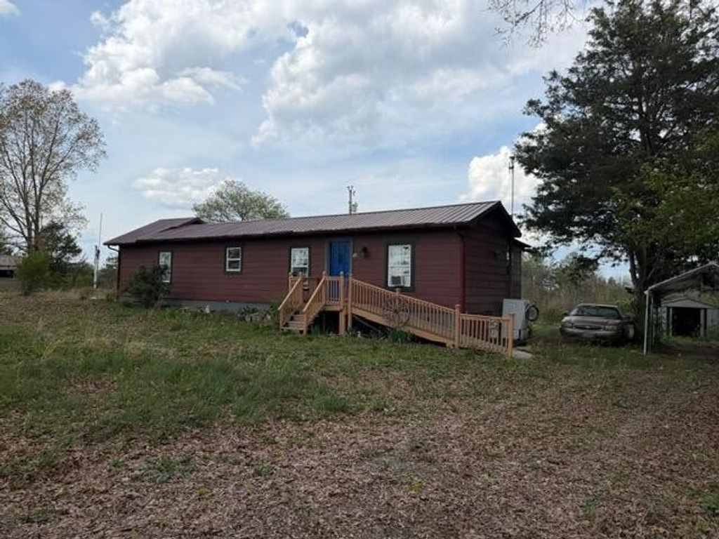 355 Pankey Lane, Benton, TN 37307