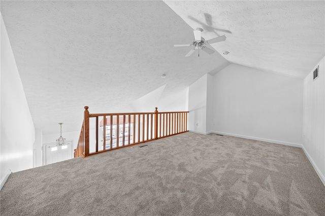 162 Old Village Lane, Bethel Park, PA 15102