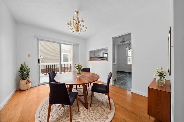 162 Old Village Lane, Bethel Park, PA 15102