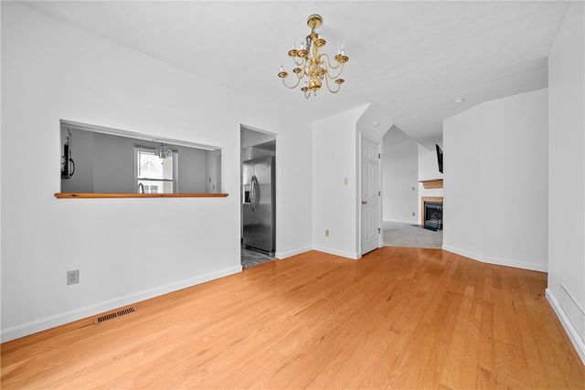 162 Old Village Lane, Bethel Park, PA 15102