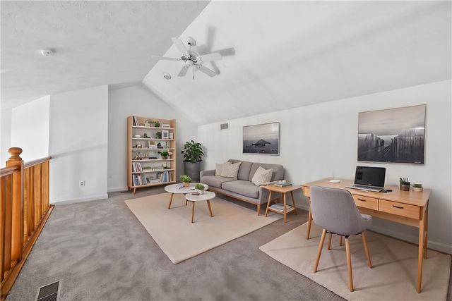 162 Old Village Lane, Bethel Park, PA 15102