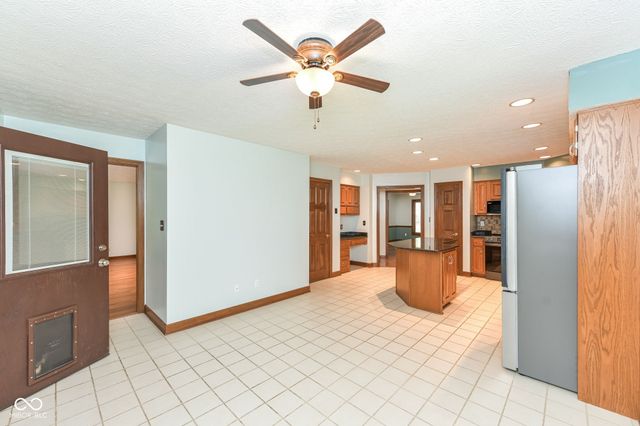 7668 Ballinshire N, Indianapolis, IN 46254
