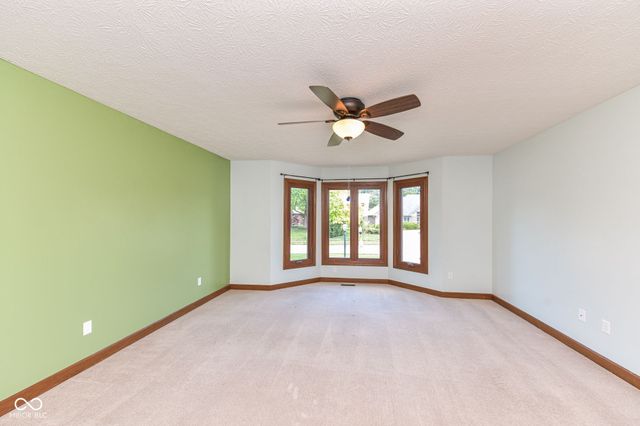 7668 Ballinshire N, Indianapolis, IN 46254