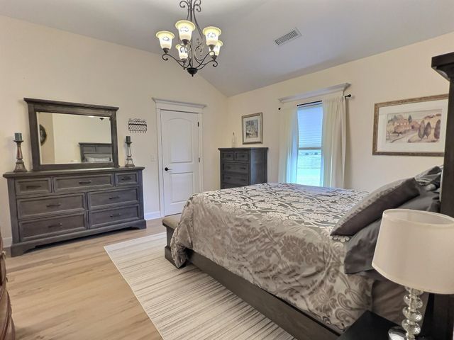 5095 N Remington St, Bel Aire, KS 67226