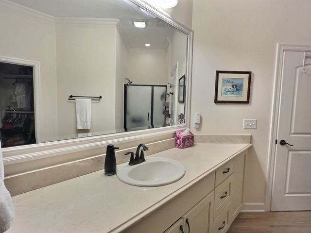 5095 N Remington St, Bel Aire, KS 67226