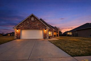 5095 N Remington St, Bel Aire, KS 67226