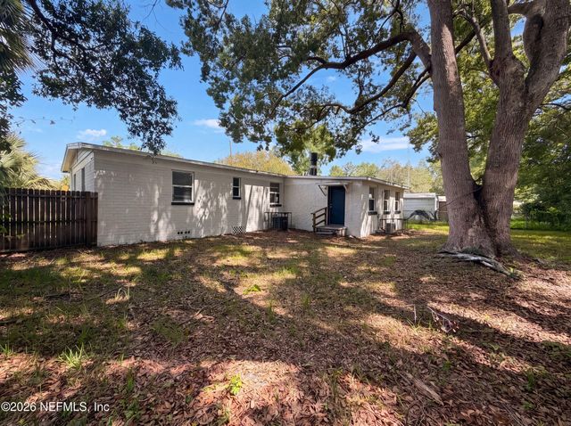3740 BALLEJO Court W, Jacksonville, FL 32210