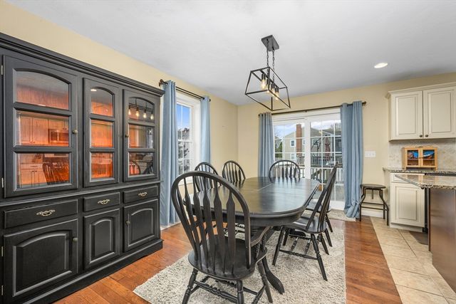 138 Sprague St, Fall River, MA 02724