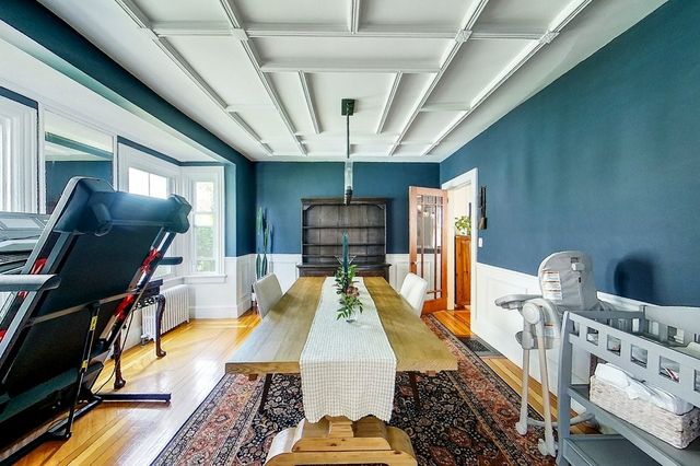 9 Dartmouth Street, Newport, RI 02840