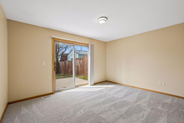 1135 Hidden Lane, New Richmond, WI 54017