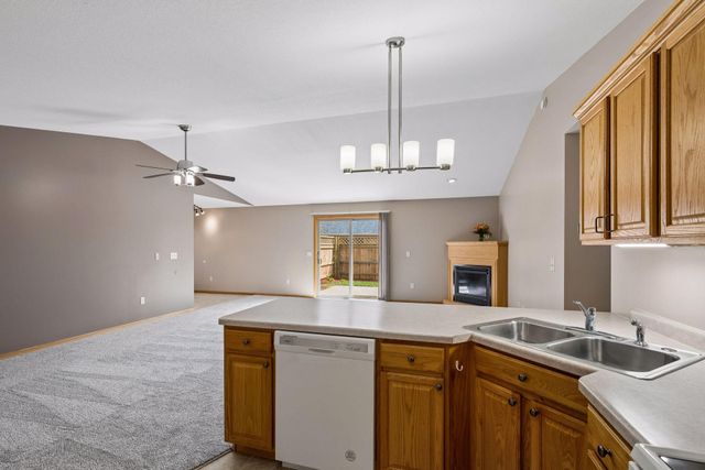 1135 Hidden Lane, New Richmond, WI 54017