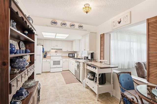 6328 OCEAN PINES LANE, Spring Hill, FL 34606