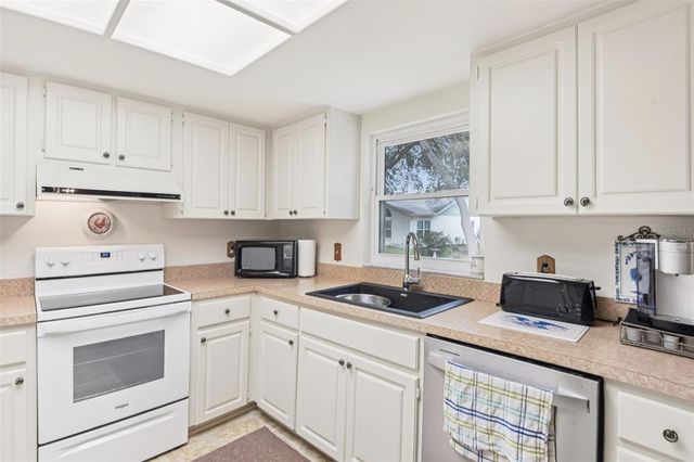 6328 OCEAN PINES LANE, Spring Hill, FL 34606