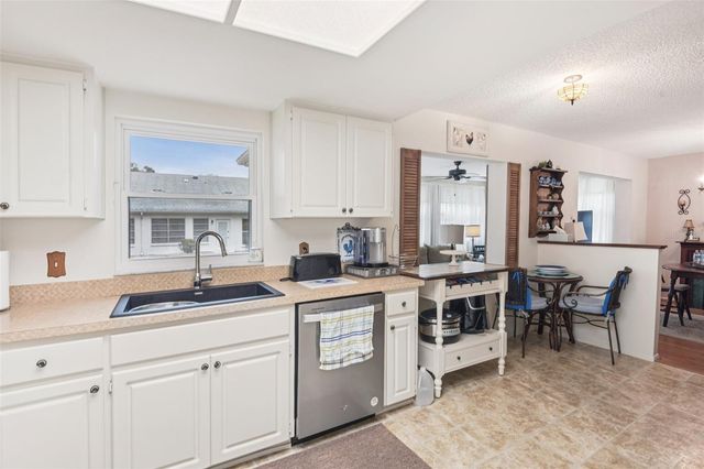 6328 OCEAN PINES LANE, Spring Hill, FL 34606