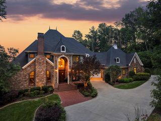 11606 Channel Front Court, Soddy Daisy, TN 37379