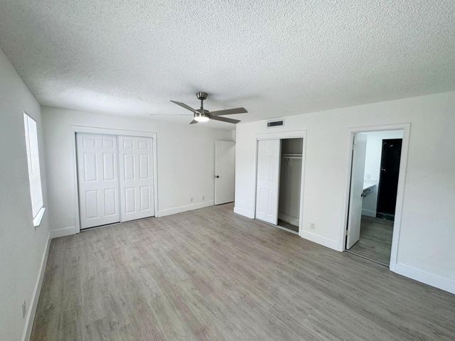 3920 Woodside Drive 14, Coral Springs, FL 33065