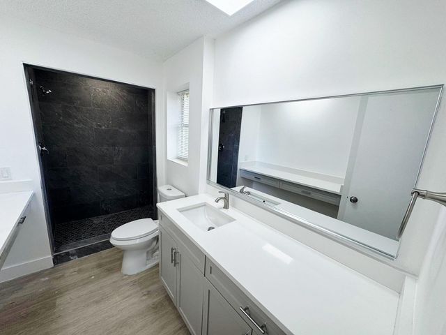 3920 Woodside Drive 14, Coral Springs, FL 33065