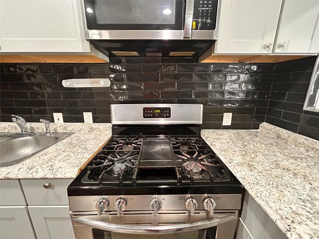 13217 Player Street, Houston, TX 77045