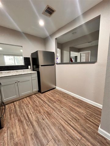 13217 Player Street, Houston, TX 77045