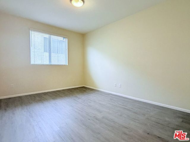 13941 Sherman Way 204, Van Nuys (los Angeles), CA 91405