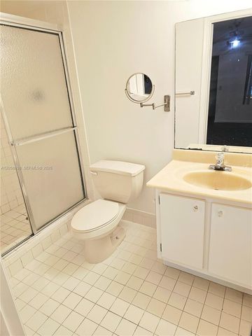 13250 SW 7th Ct 402L, Pembroke Pines, FL 33027