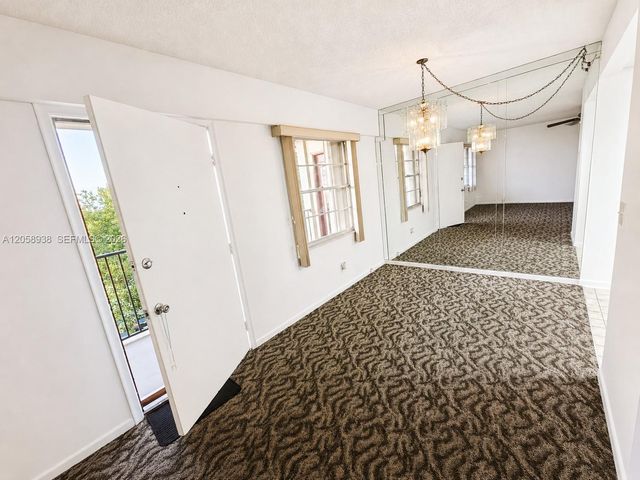 13250 SW 7th Ct 402L, Pembroke Pines, FL 33027