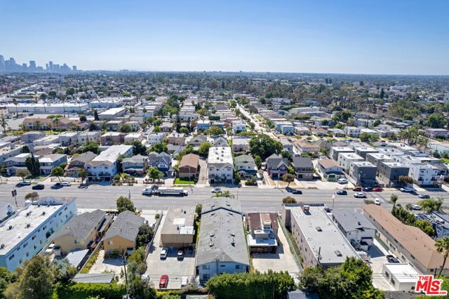 2129 Crenshaw Boulevard, Los Angeles, CA 90016