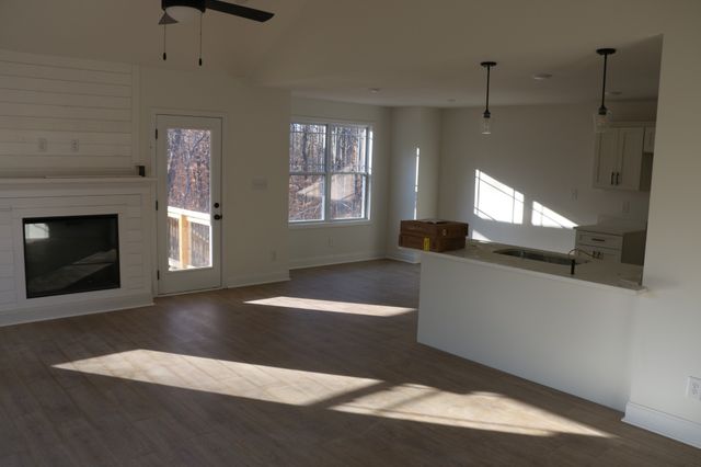 47 Miller Farm, Clarksville, TN 37040