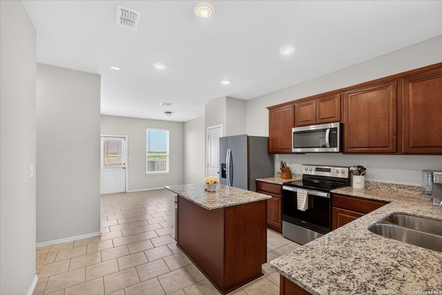 7303 tradinghouse, San Antonio, TX 78252