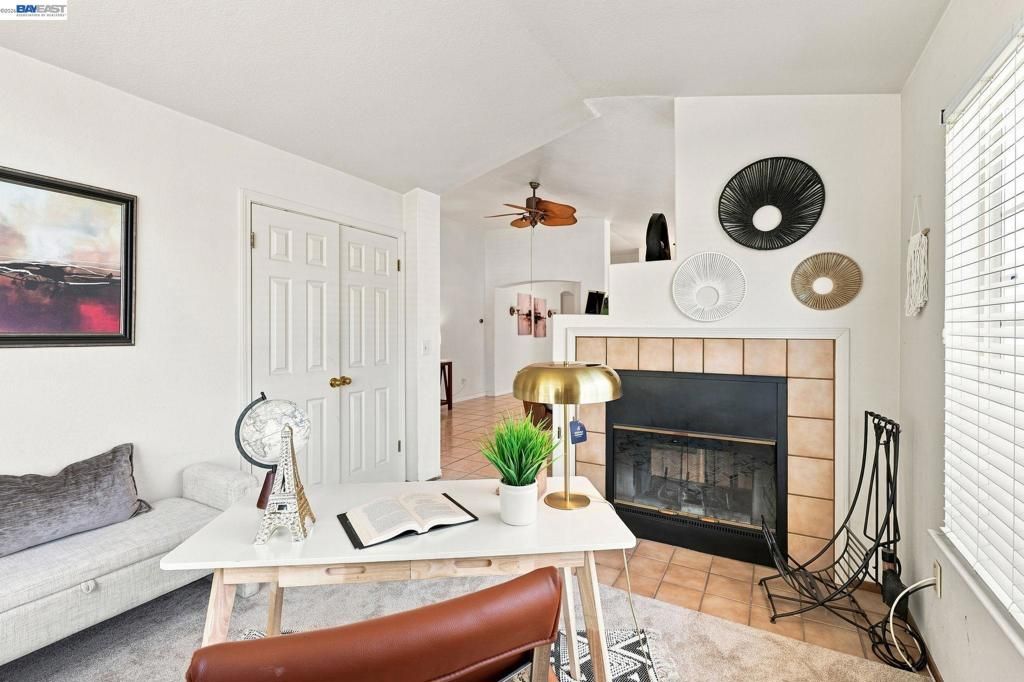Image 21 of property listing at 1520 Deer Run Ln, Tracy, CA 95376
