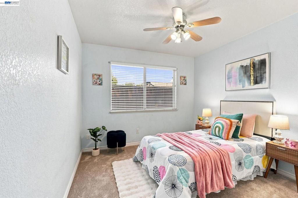 Image 26 of property listing at 1520 Deer Run Ln, Tracy, CA 95376