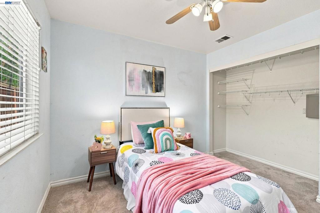 Image 27 of property listing at 1520 Deer Run Ln, Tracy, CA 95376