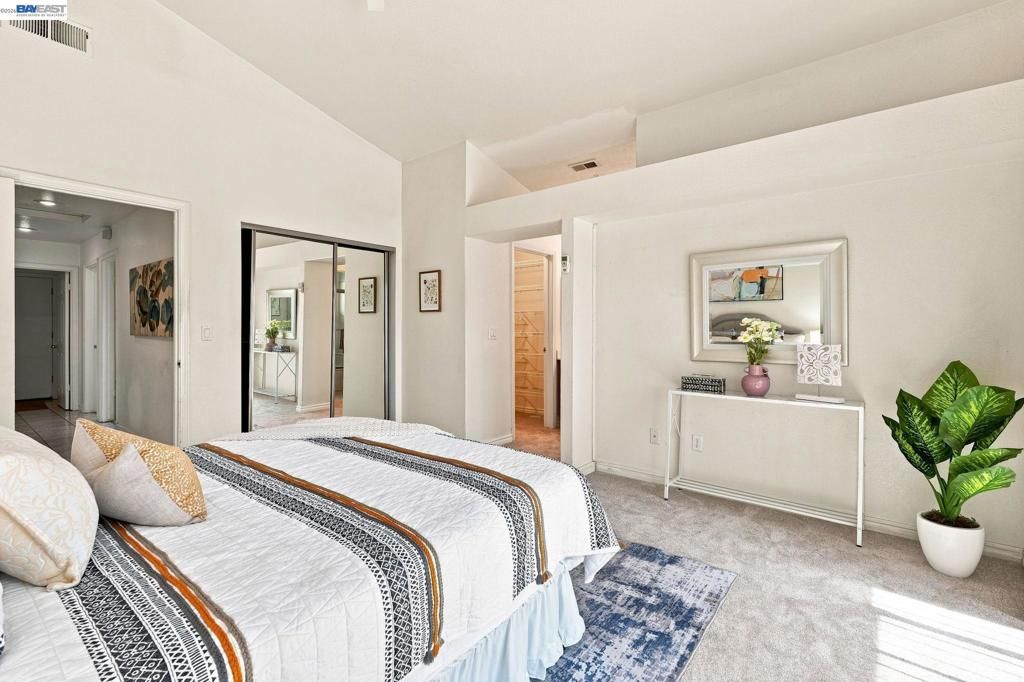 Image 32 of property listing at 1520 Deer Run Ln, Tracy, CA 95376