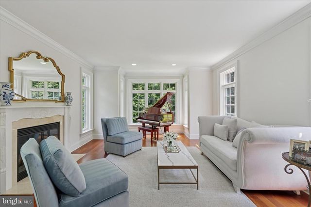 1202 TURKS HEAD LN, West Chester, PA 19382