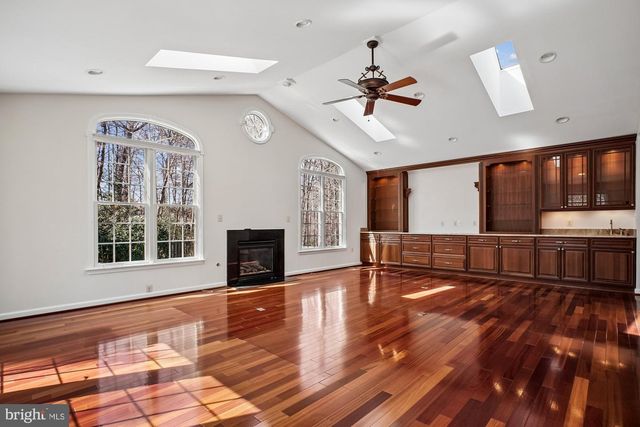 2126 DOCKET LN, Vienna, VA 22181