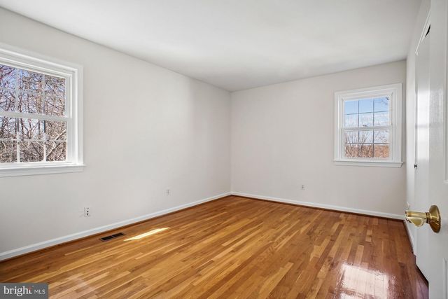 2126 DOCKET LN, Vienna, VA 22181