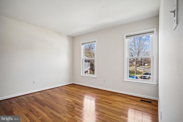 2126 DOCKET LN, Vienna, VA 22181