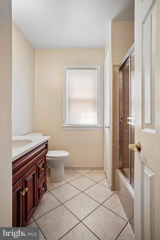 2126 DOCKET LN, Vienna, VA 22181